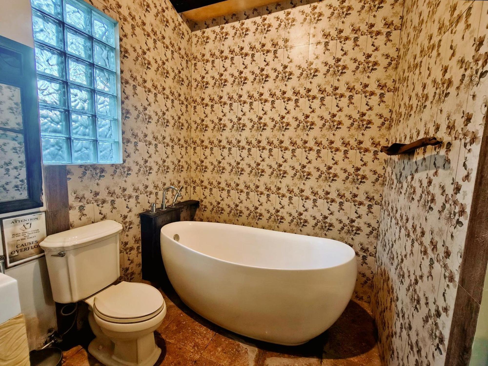 Panda Lumbung Bed and Breakfast Sanur Εξωτερικό φωτογραφία
